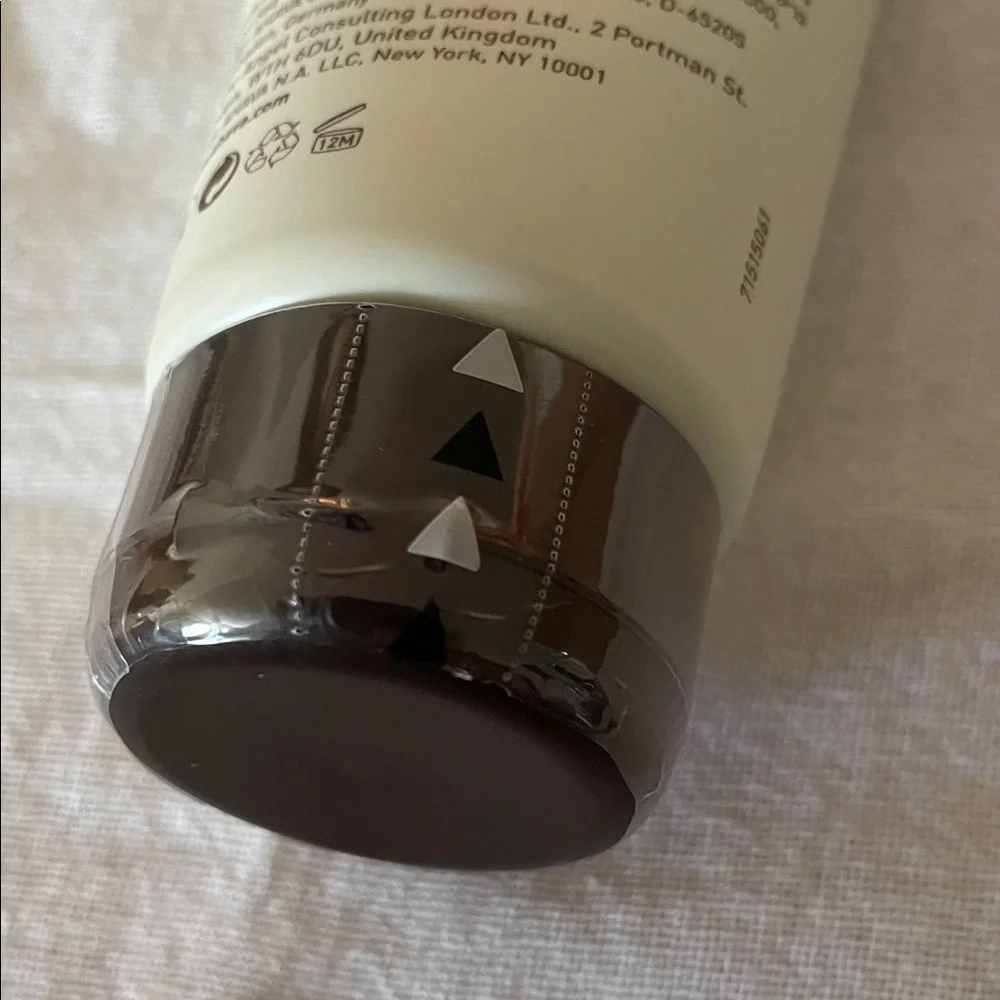 AHAVA Time to Clear Mud Mask - Picture 6 of 6